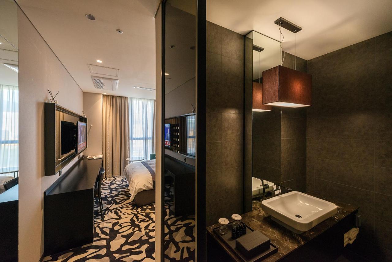 Best Louis Hamilton Hotel Changwon Dış mekan fotoğraf